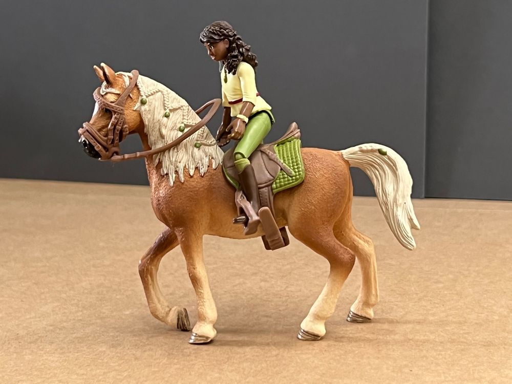 Schleich 42542 Sarah & Mystery Reiterin Pferd Figur Reitset | Kaufen