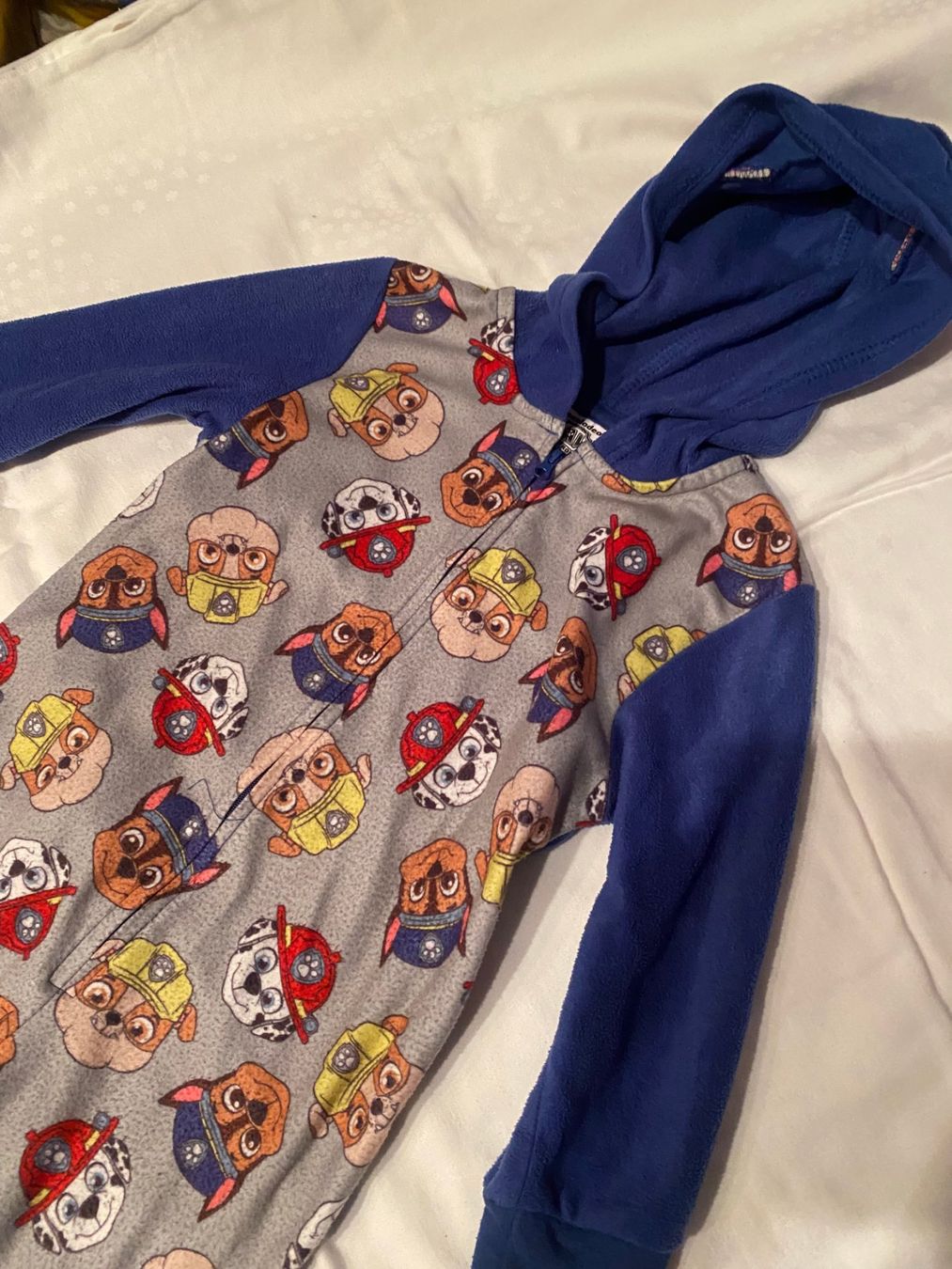 Tute: PawPatrol Jumpsuite Grösse 104 – Usato da Allenwinden venduto da Obalu 2