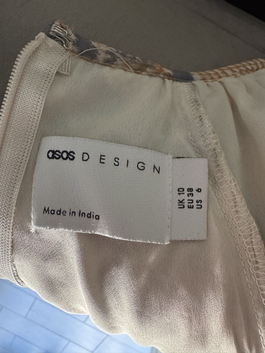 Asos Vestiti: Sommerliches Midikleid im Schlangenmuster Gr. 38 – Nuovo (secondo la descrizione) da Olten venduto da bir_k96n 4