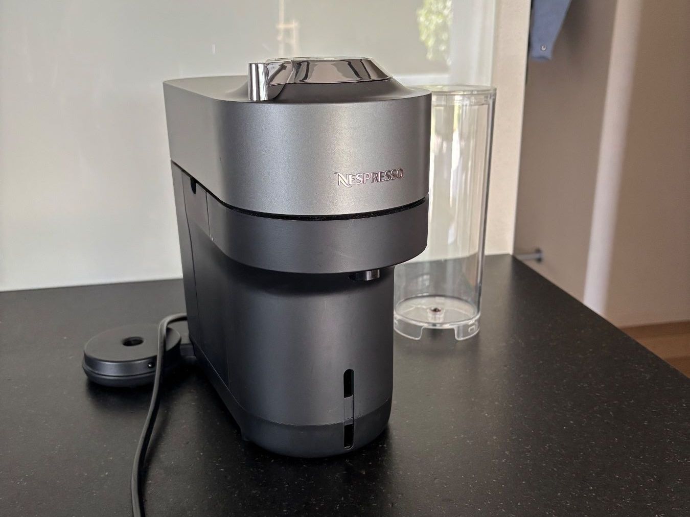 Nespresso Macchine per caffè & Macchine per espresso: Nespresso Vertuo Pop+ Titan | Krups – Nuovo (secondo la descrizione) da Niederlenz venduto da nathanJF 1