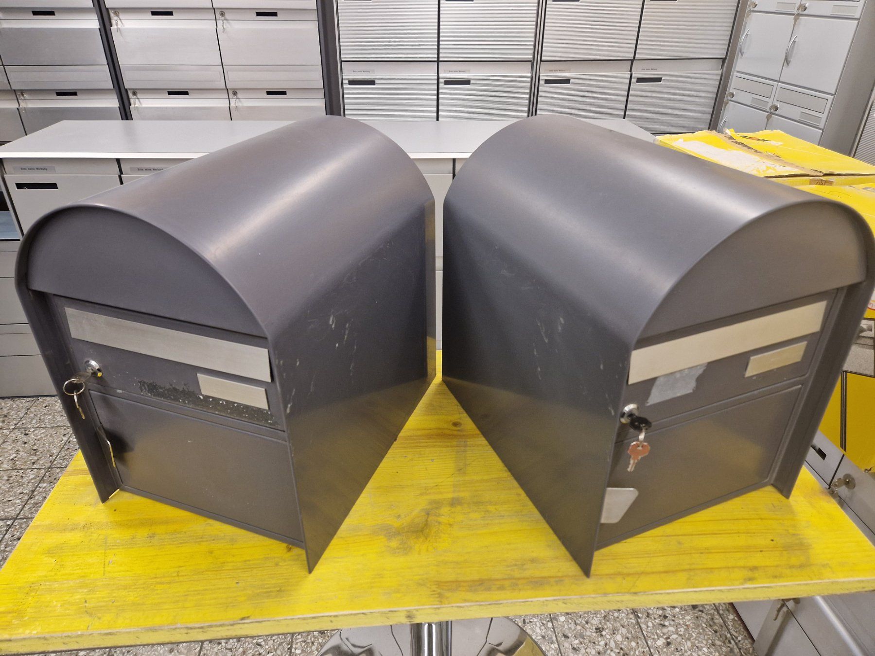 Altro per la casa: 2 x Briefkasten ( Huber ) – Usato da Wiler b.Utzenstorf venduto da bamaa-shop 4