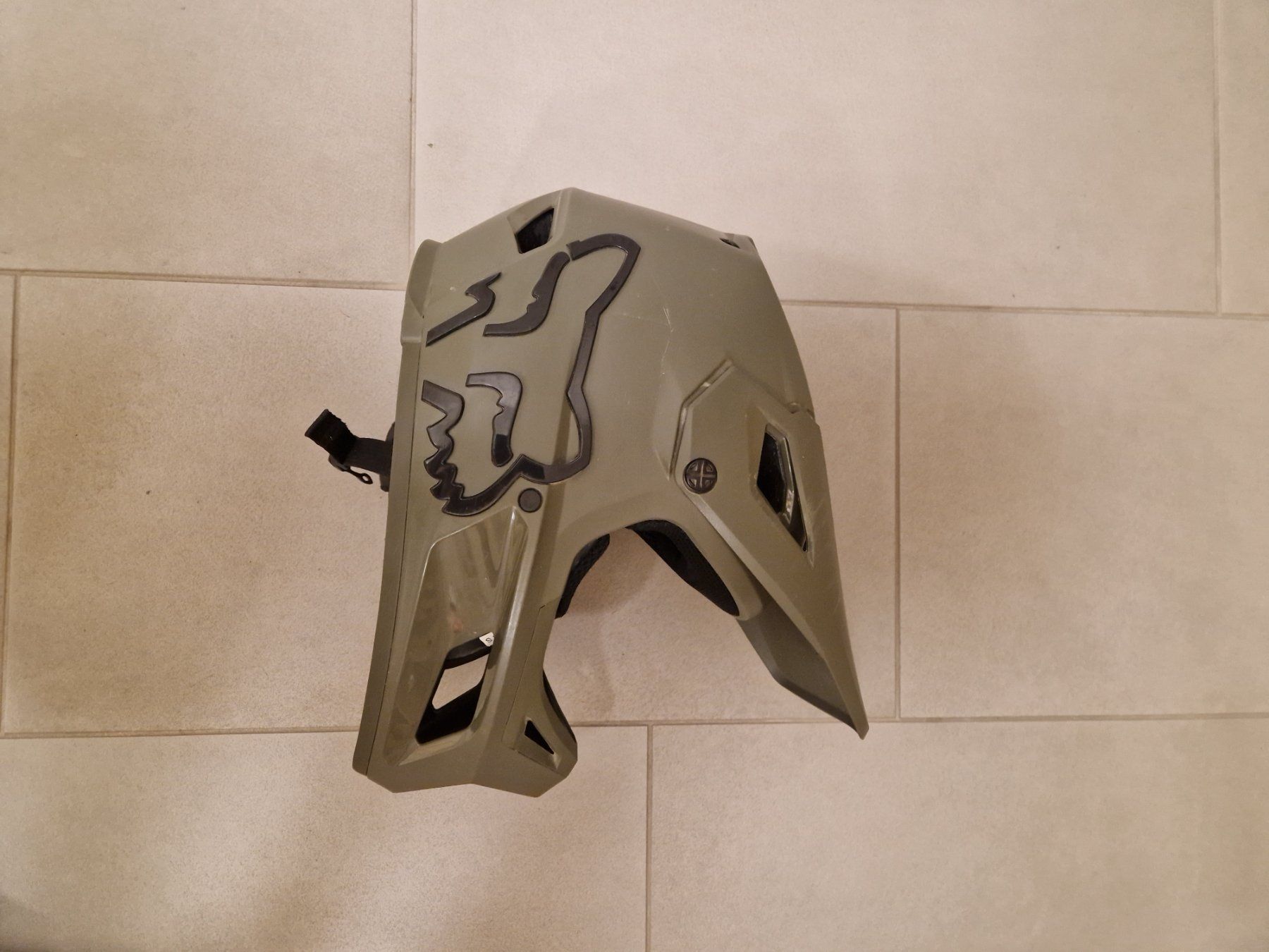 Fox Caschi: Casque Fox pour BMX ou vélo descente – Usato da St-Pierre-Clages venduto da Jameson4