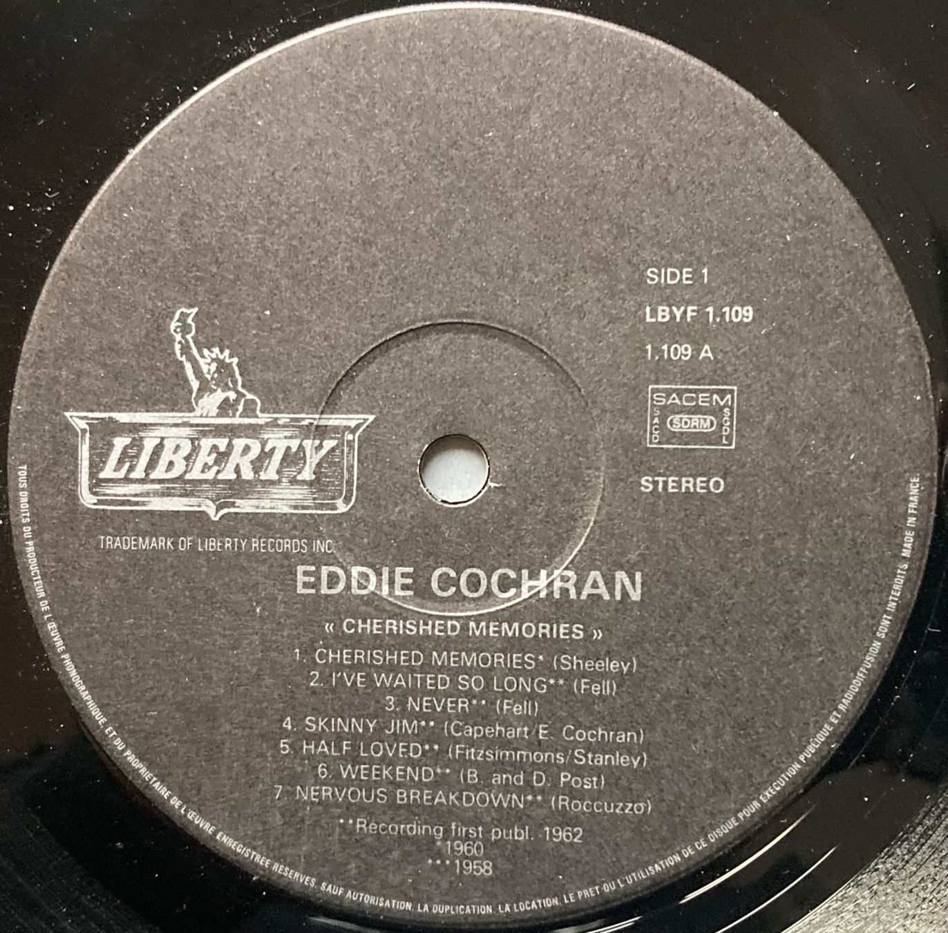 Dischi in vinile: EDDIE COCHRAN - CHERISHED MEMORIES – Usato da Poliez-Pittet venduto da Newtown-Records 2
