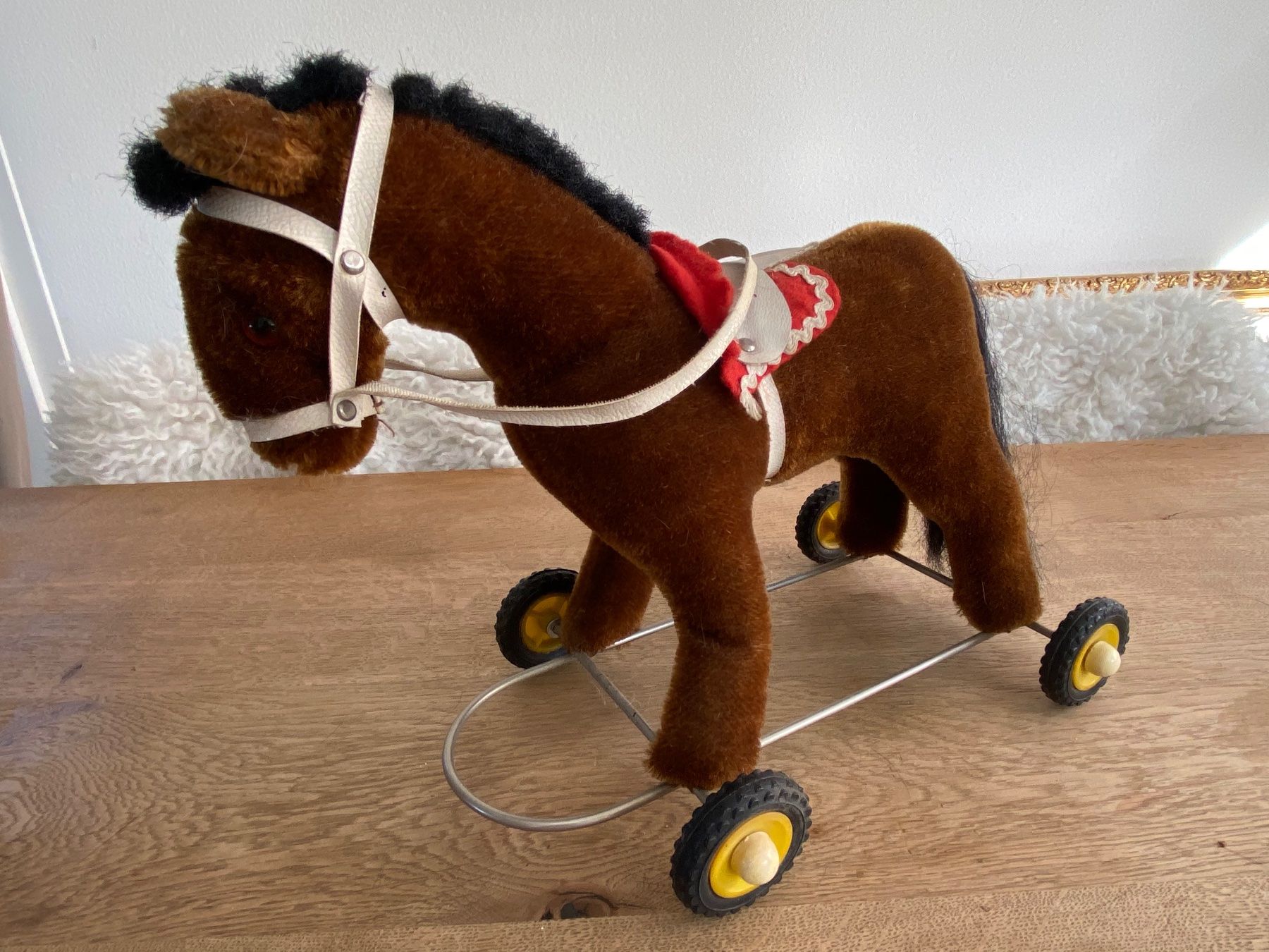 Giocattoli: Antikes Reitpferd auf Rollen - Original Spielzeug – Usato da Baar venduto da 001loulou 5