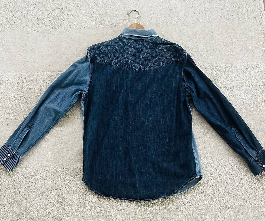 Levi's Camicie: EINZIGARTIGES LEVI'S VINTAGE RECYCLING DENIMHEMD – Usato da Horgen venduto da Seppus75 1