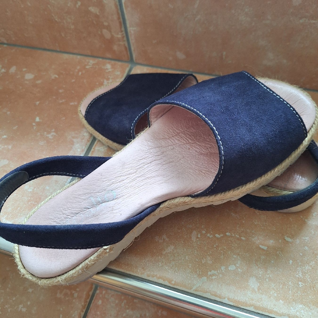 Scarpe da donna: Sandale Leder 39 – Usato da Steckborn venduto da country43