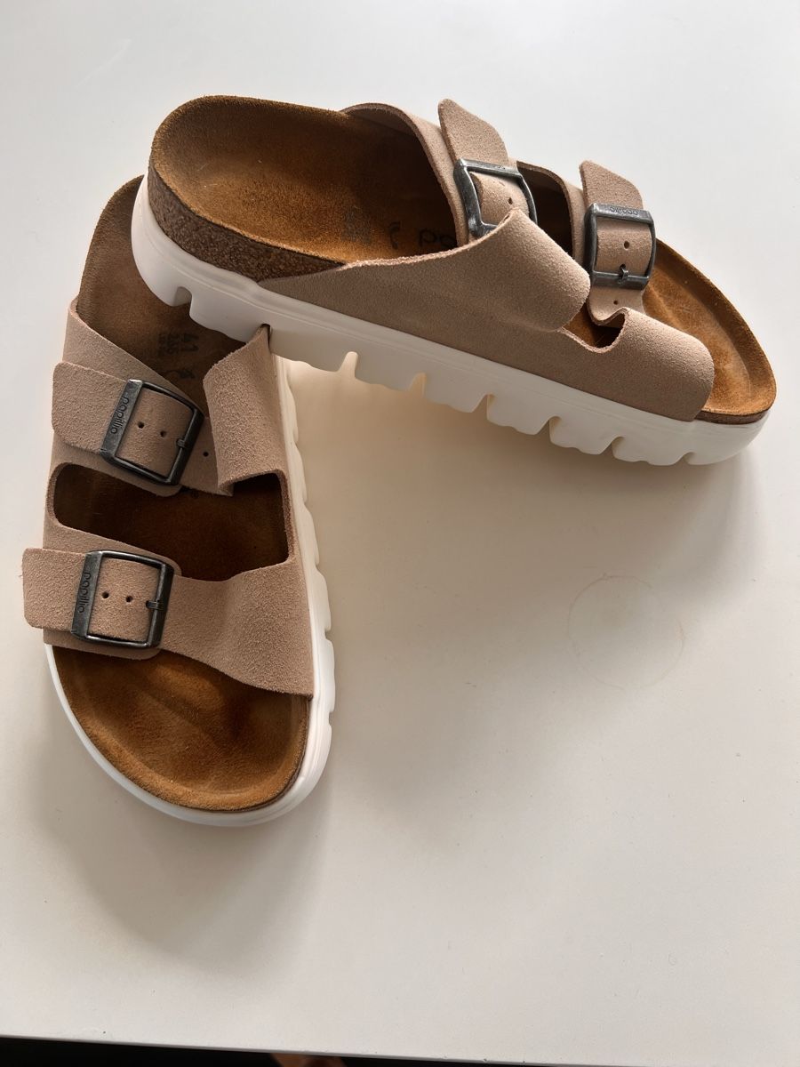 Birkenstock Scarpe da donna: Birkenstock Schuhe  – Usato da Frasnacht venduto da feeg