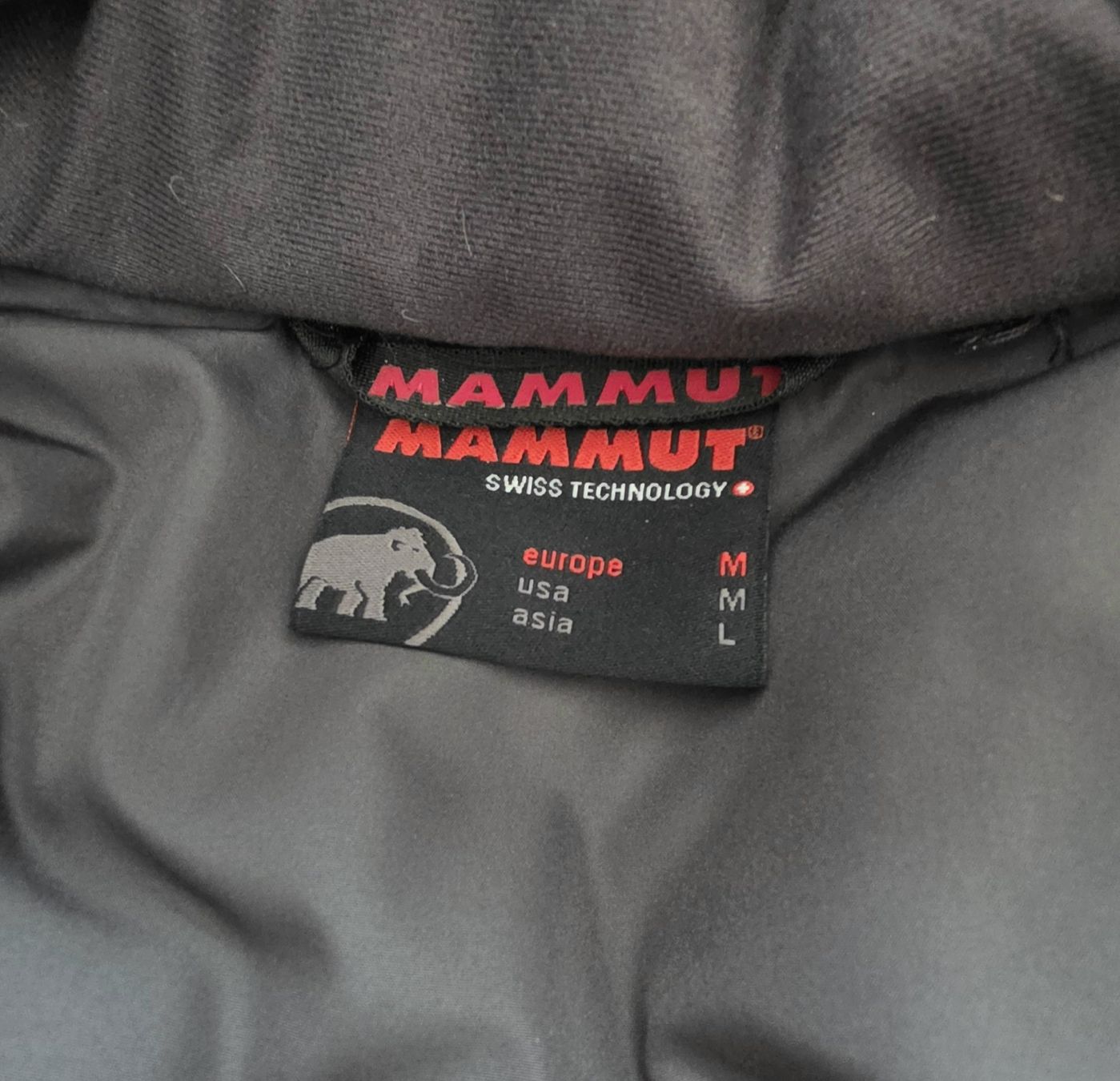 Mammut Giacche: Mammut Winterjacke – Nuovo (secondo la descrizione) da Oberentfelden venduto da Trudette2020 2