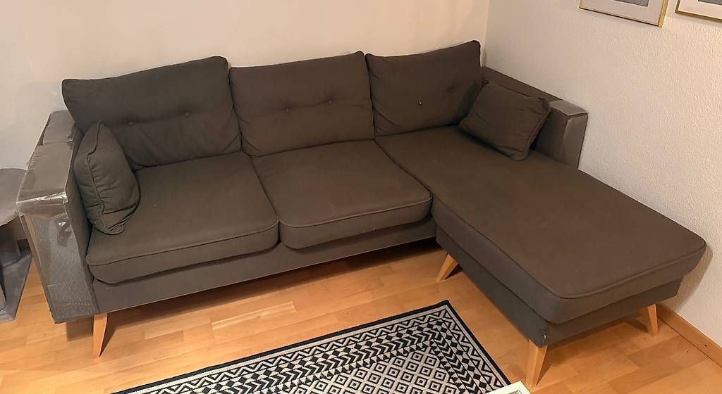 Sofas: Ecksofa aus Webstoff – Gebraucht aus Windisch von alinaK17