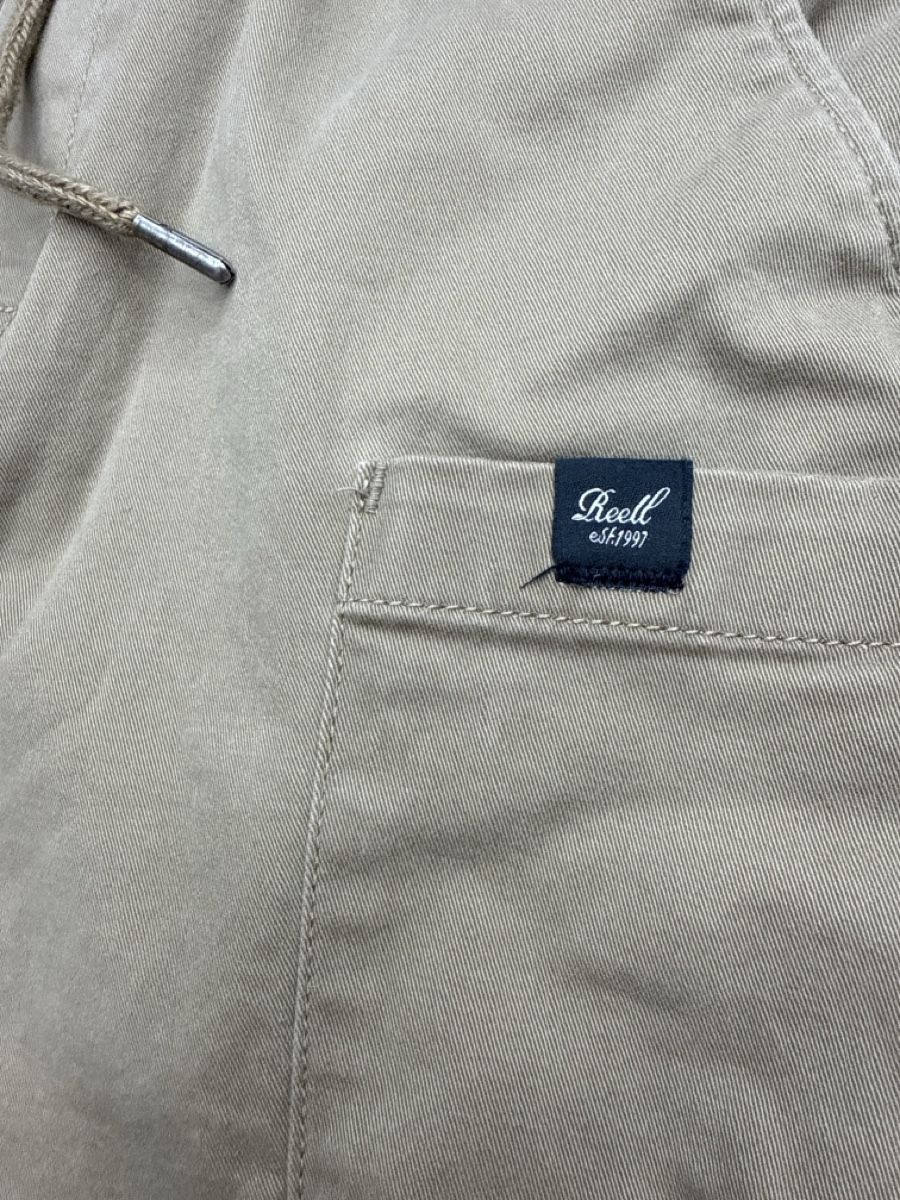 Pantalons: Reell Short Cargo Easy Trousers Taille S Brun clair – Neuf (Voir description) à Chenens par anasantos90 1