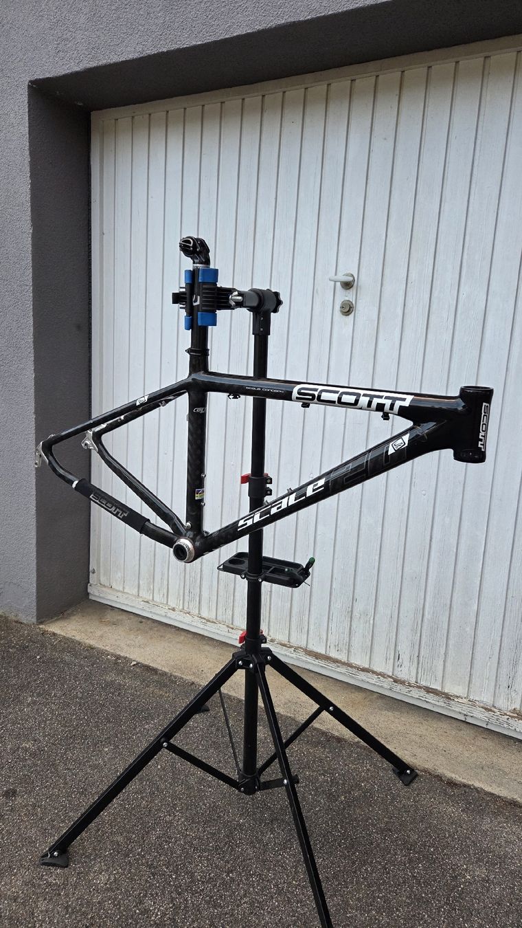 Scott Pezzi di ricambio: Cadre Carbone Scott Scale 20 (26")  – Usato da Orbe venduto da Sdcr