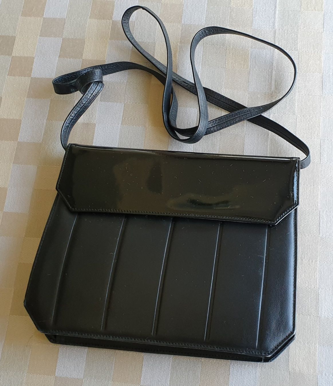 Borse da donna: Abendtasche schwarz mit Lack – Usato da Mörschwil venduto da ren_8wdm