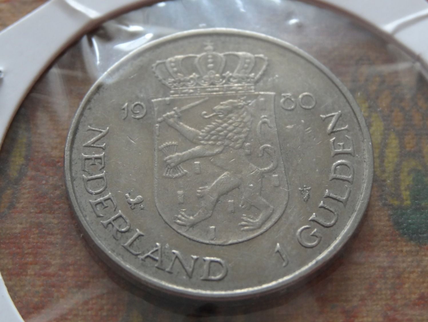 Tutti le monete: PAYS-BAS  Nederland  1 Gulden  1980 – Usato da Romanel-sur-Lausanne venduto da Swift13