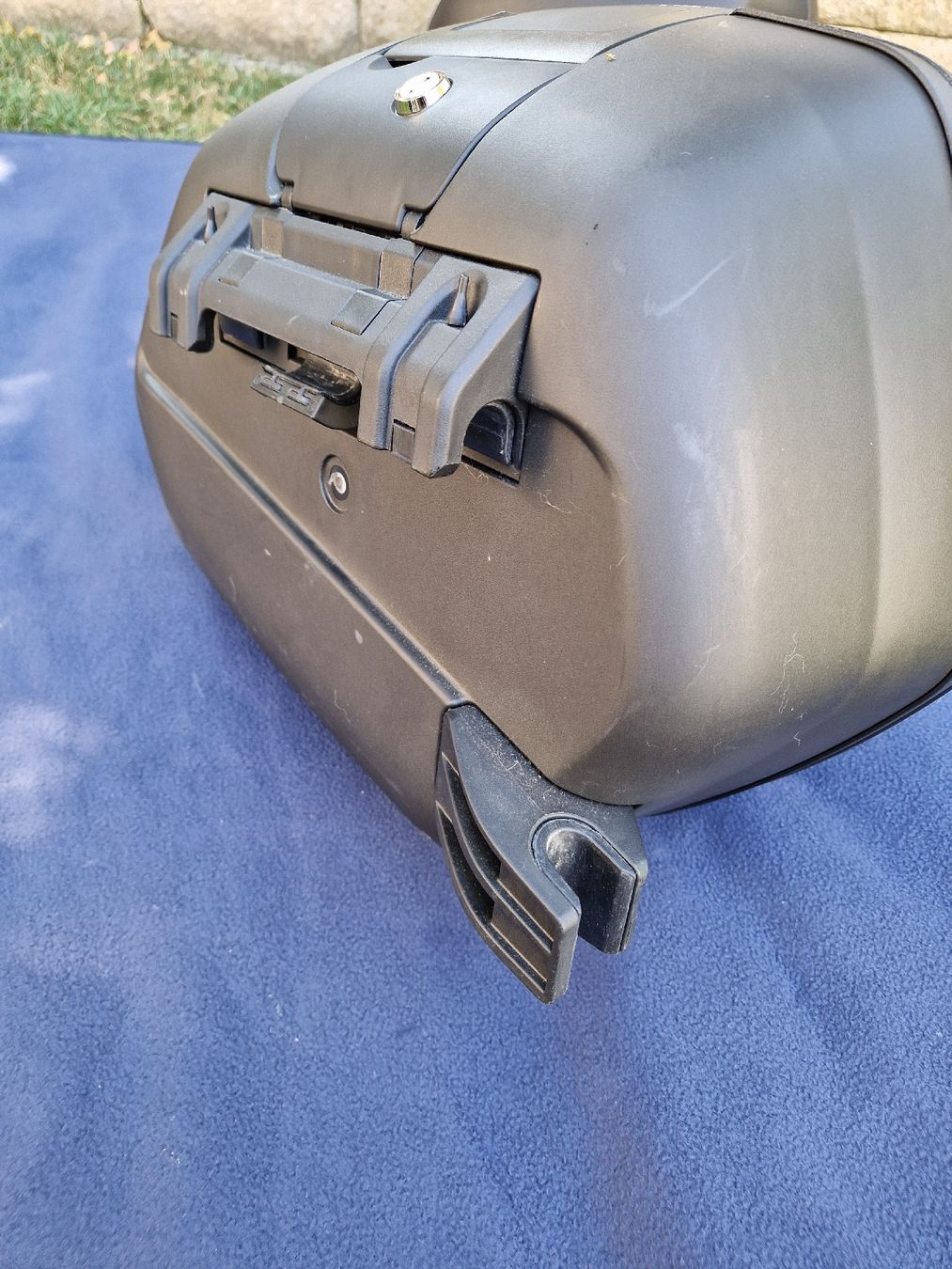 Valises de voyage: Koffer-Set mit Seitenkoffer und Top case  – Neuf (Voir description) à Weisslingen par bp-71 6