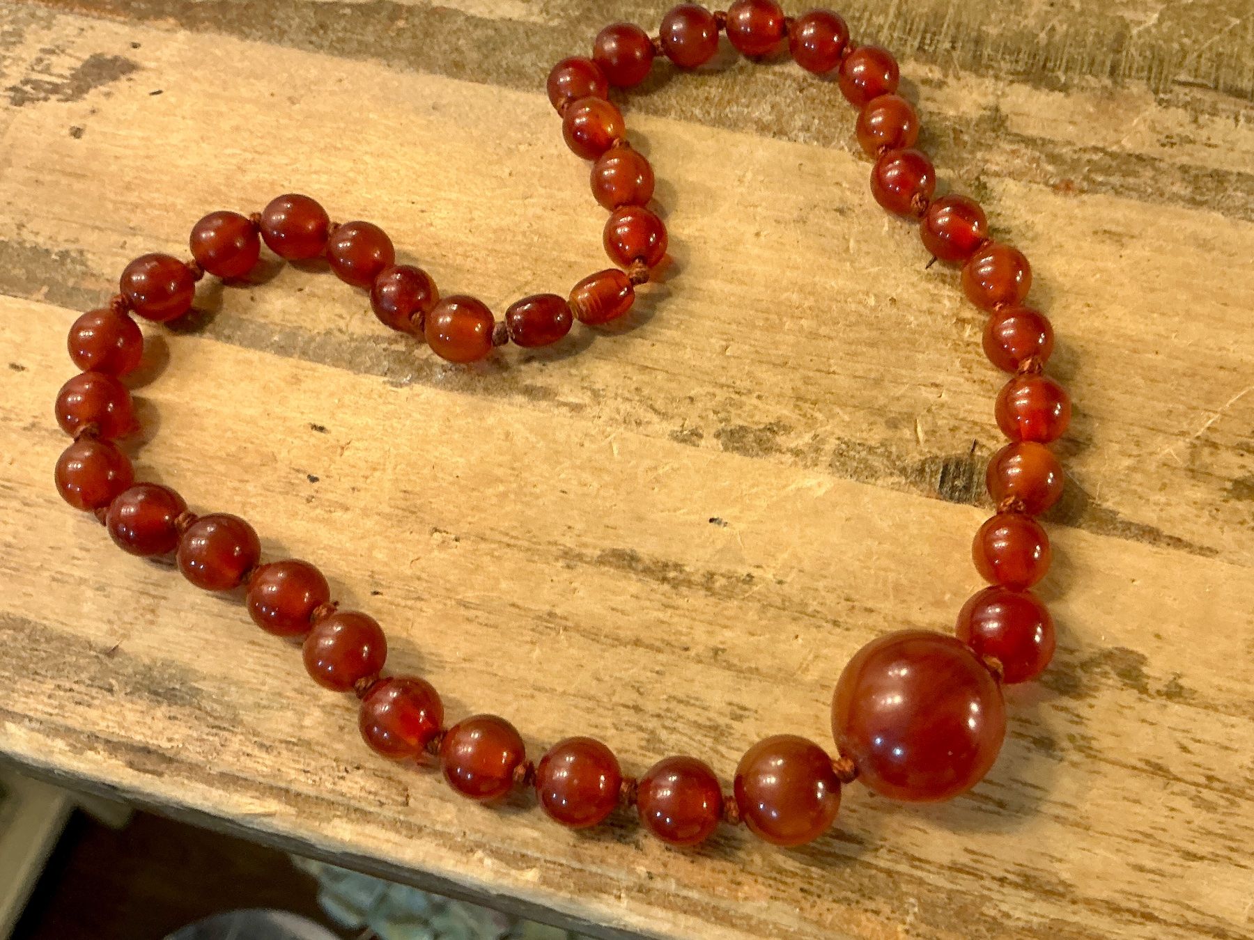 Colliers: VINTAGE COLLIER BAKELIT, 50-ER, 28 GR – D'occasion à Biglen par Limarkt 1