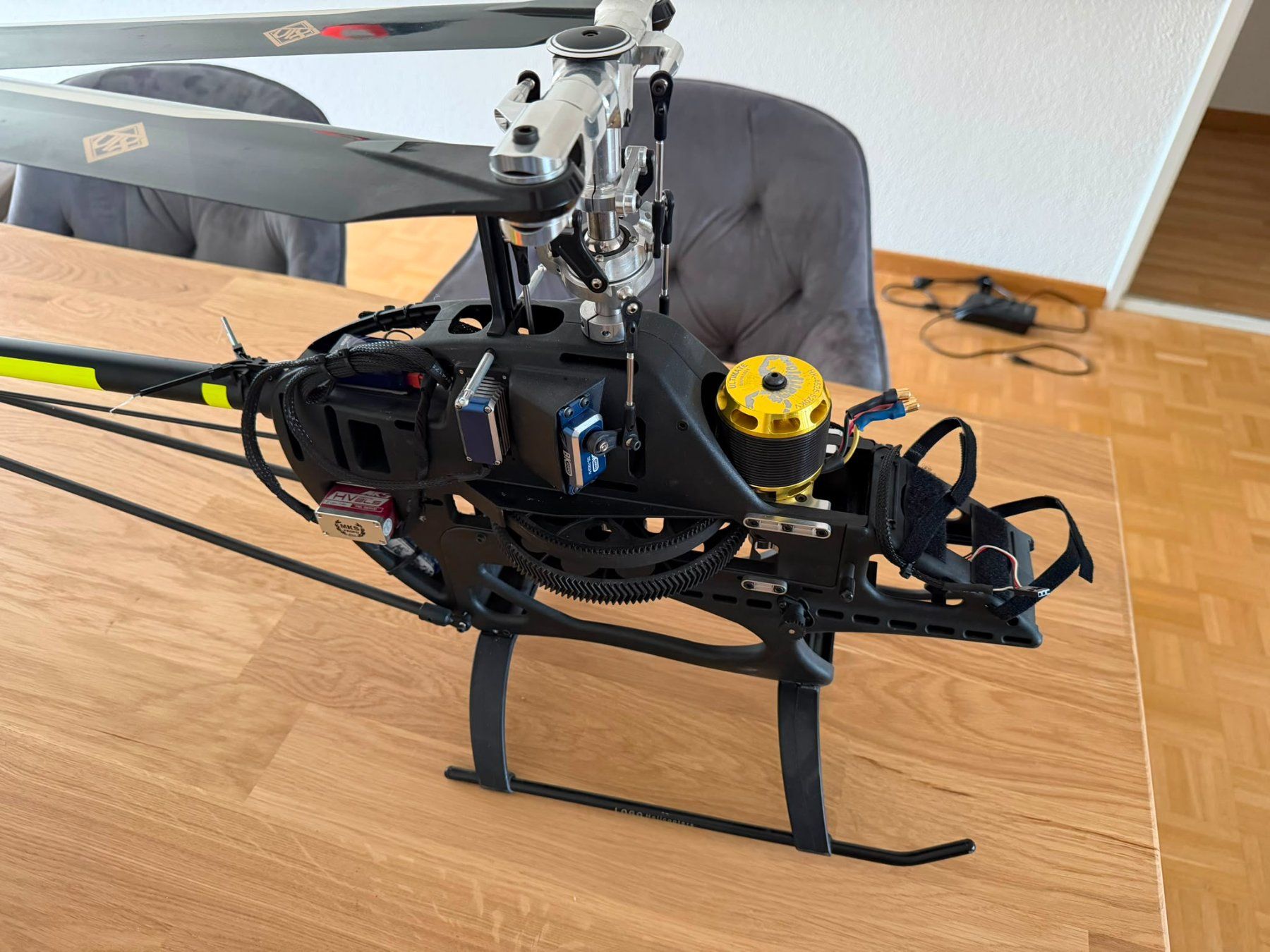 RC Modellbau: Mikado Logo 700 – Gebraucht aus Hinwil von helifreak_64 2
