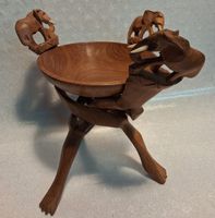 Schale mit Elefanten aus Holz, Beinschale