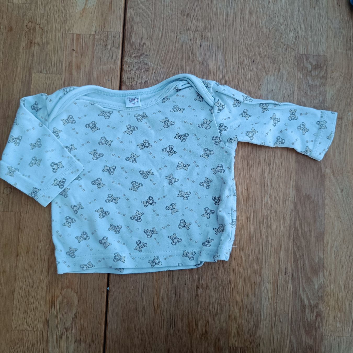 Pullover & Sweatshirts: Pullover Grösse 62 – Gebraucht aus Jaberg von urig17.