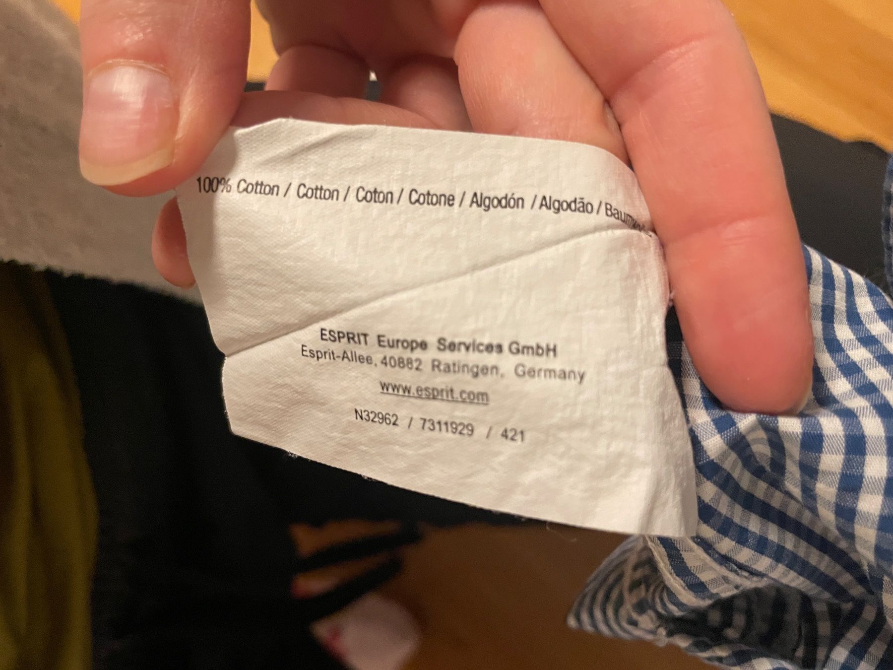 Esprit Camicie: Kariertes Freizeithemd von Esprit Gr. L, Blau/Weiss – Usato da Sursee venduto da Steffi_2020 5
