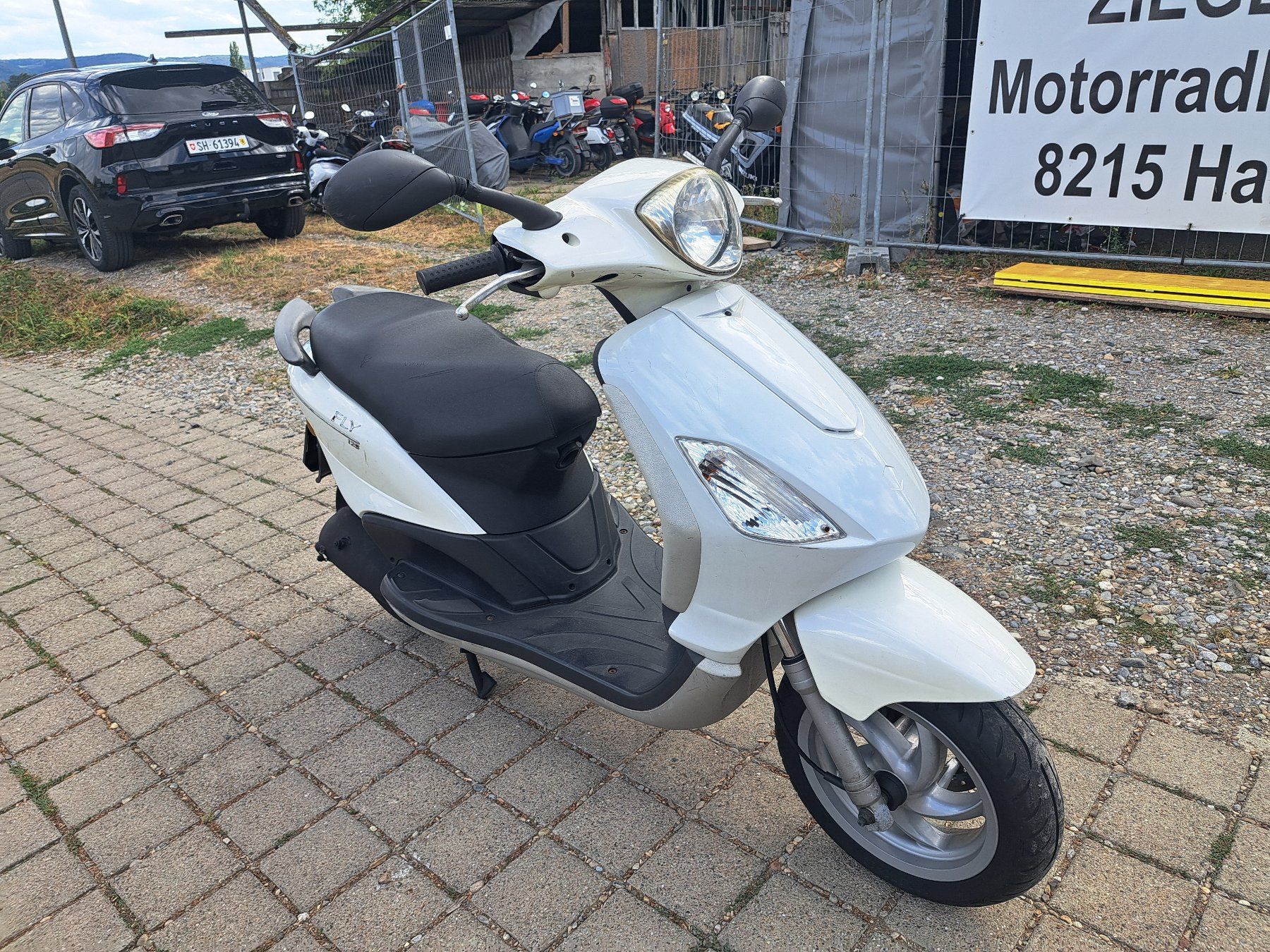 Piaggio Scooter: Piaggio FLY 125 Roller Scooter Lieferung möglich – Usato da Hallau venduto da ZIEGLER-Motorhandel 1