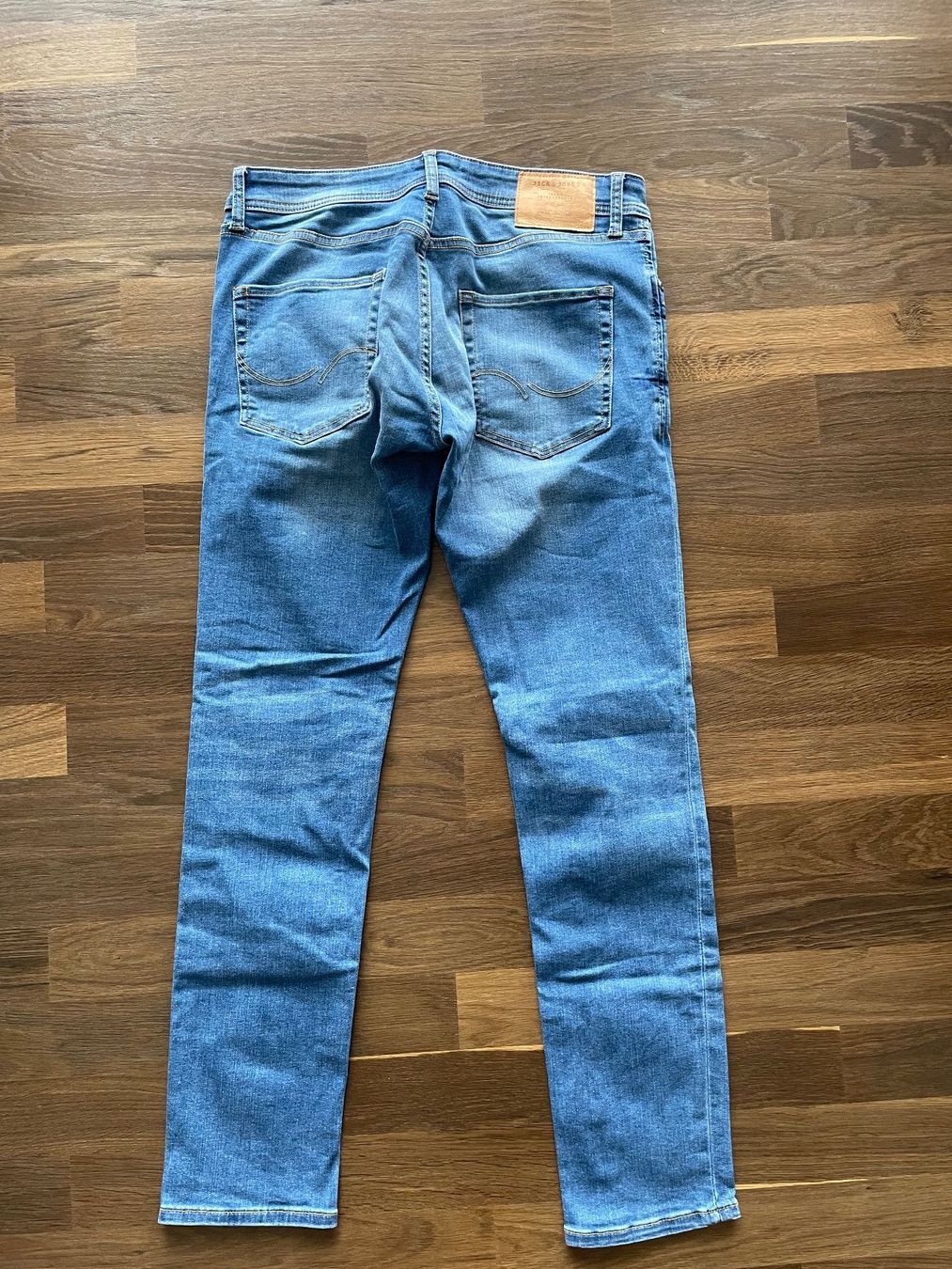 Jack & Jones Pantaloni: Jack&Jones pant – Usato da Olten venduto da B3ren 1