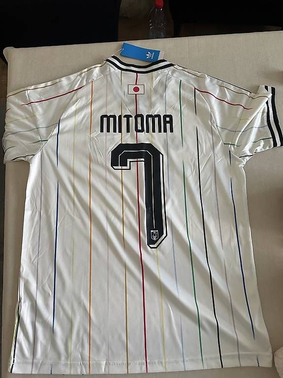 Canottiere & Pantaloni: Mitoma 7 Trikot  – Usato da Birr venduto da rob_d6wl 1