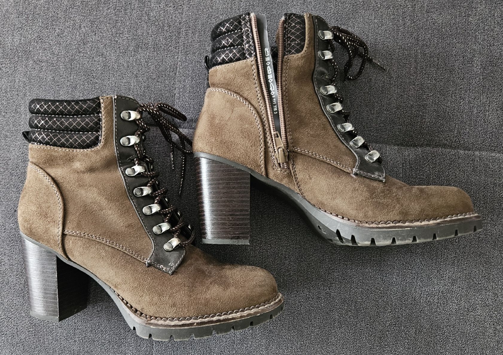 Landrover Scarpe da donna: Schnürr - Stiefeletten mit seitlichem Reissverschluss, Gr 39 – Nuovo (secondo la descrizione) da Männedorf venduto da Dumarest