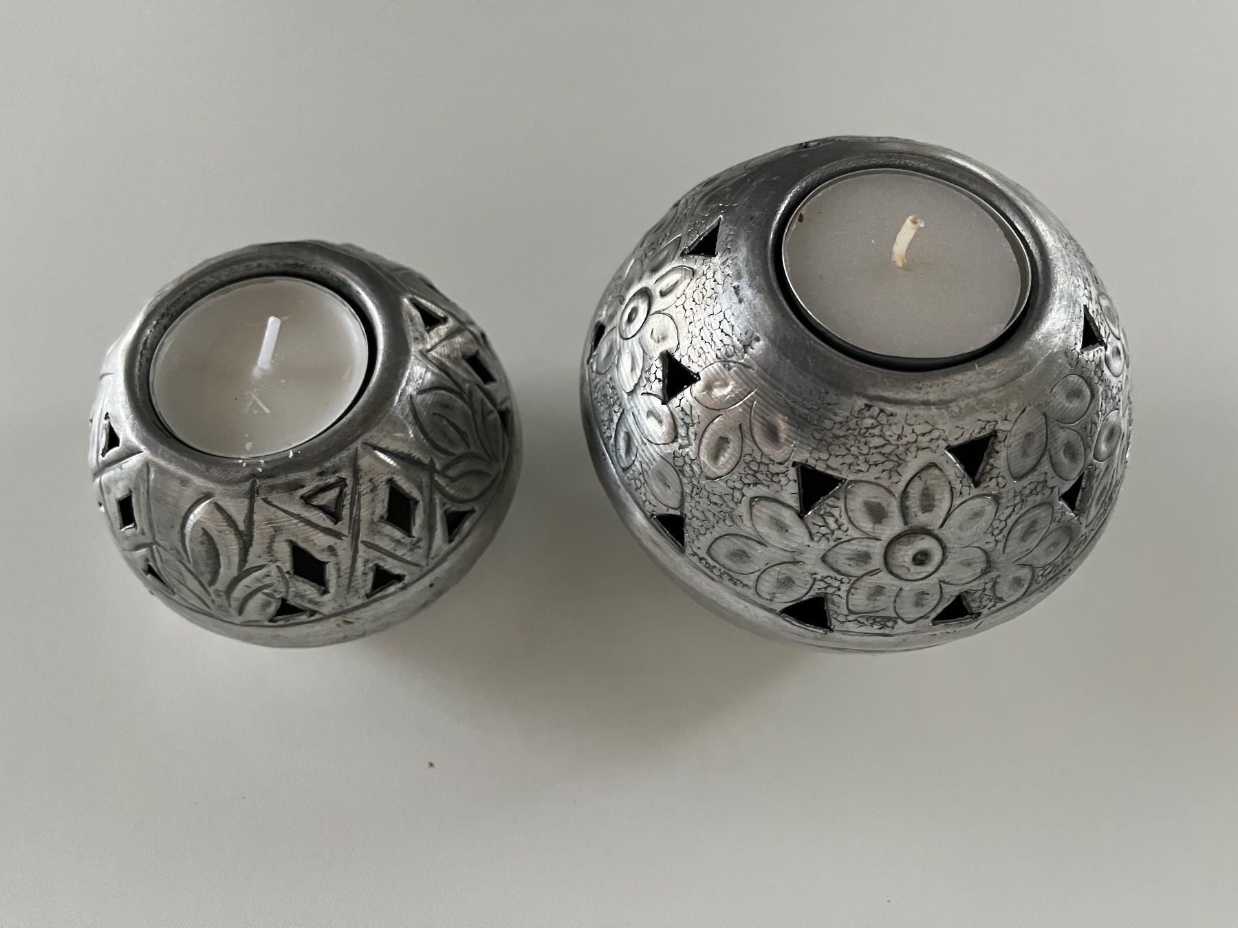 Tutte le decorazioni: 2 Teelichter aus Aluminium – Usato da Wetzikon ZH venduto da seli03 6