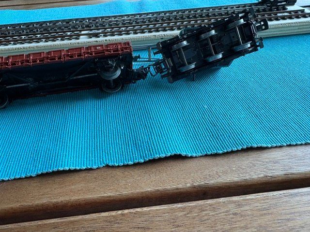 Märklin Modellini di ferrovie: Märklin DB Güterzug gemischt 5.-teilig – Usato da Frenkendorf venduto da HampeFrenk 7