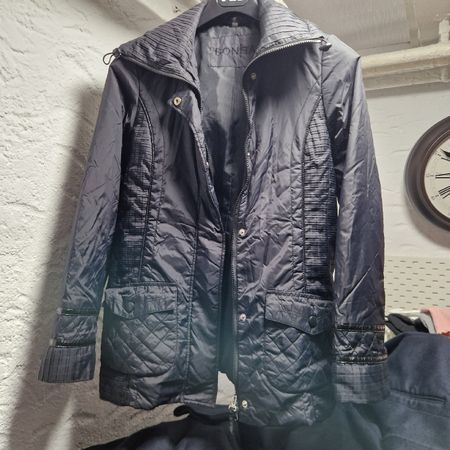 Elegante Bonita Steppjacke, Grösse 36