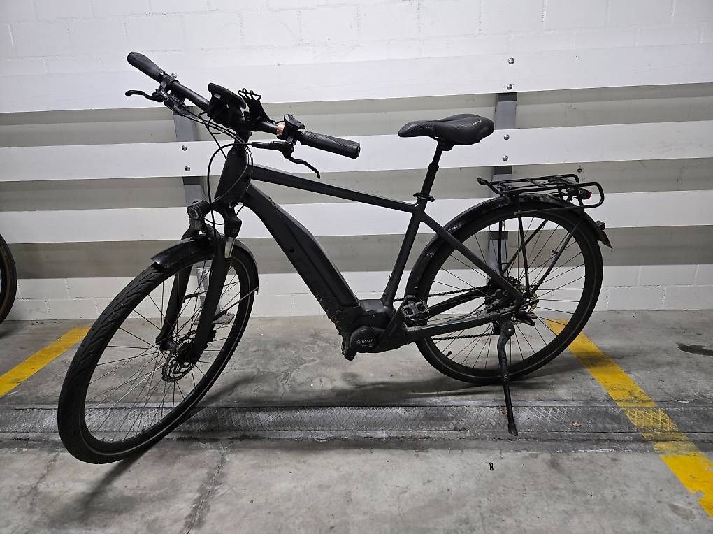 Cube Velos: E-Trekking Bike Cube 50cm – Gebraucht aus Lommiswil von Jam-iLL