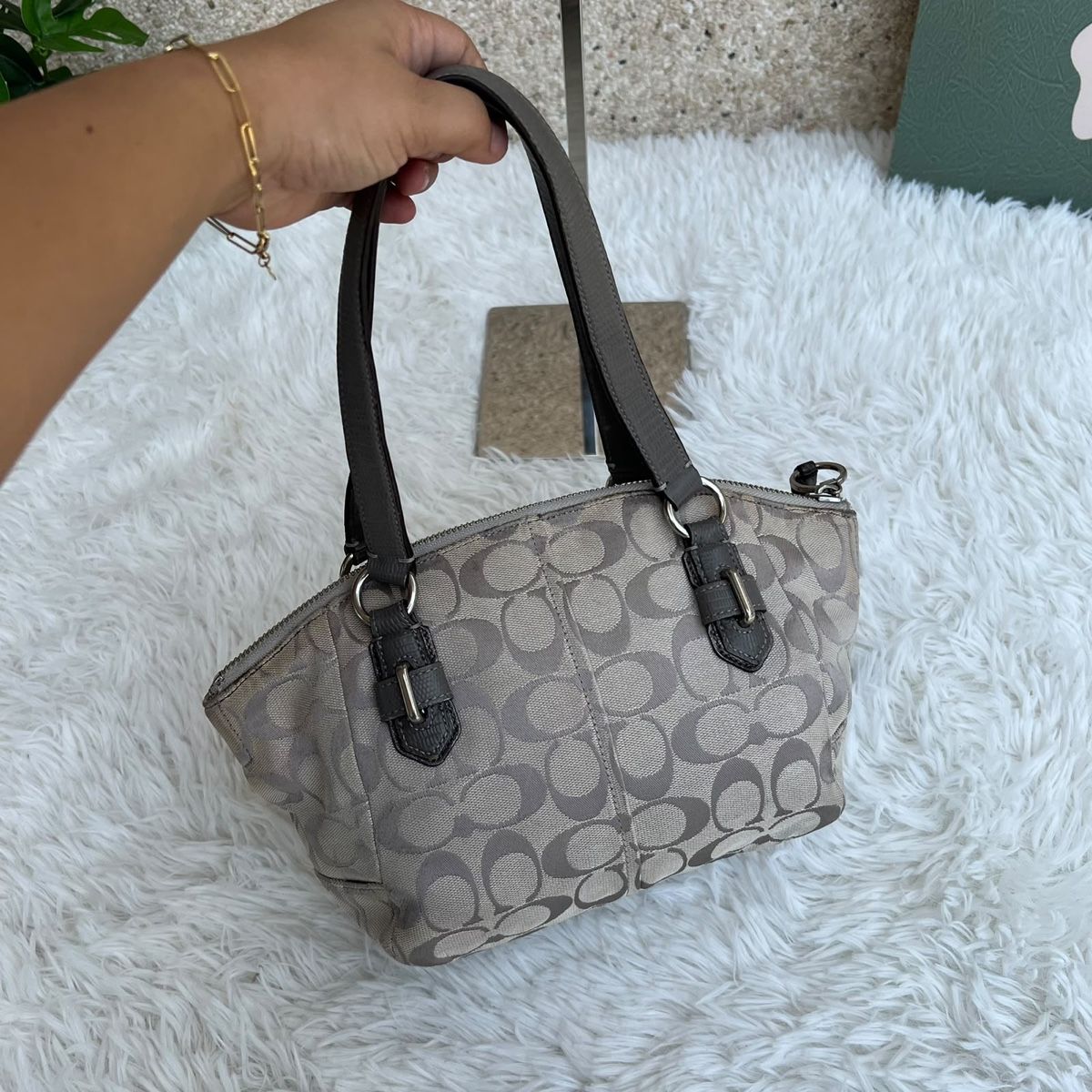 Coach Borse da donna: Coach Handtasche C Monogram Canvas Leder 29x19cm gebraucht – Usato da Eggenwil venduto da CNSRVINTAGE 1