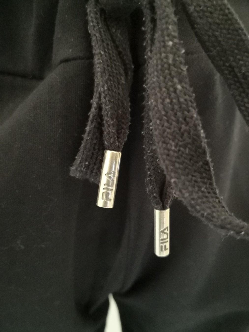 Fila Pantaloni: 🤩FILA JOGGING-HOSE SCHWARZ MIT ELAST – Nuovo (secondo la descrizione) da Olten venduto da Naja-Twins-Twins 8