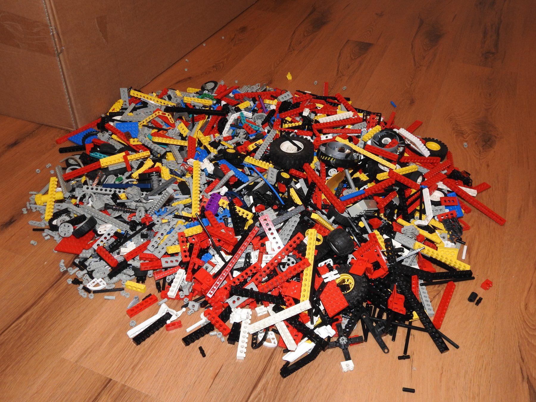 Lego Jeux de construction: 6 kg Lego Technikteile – D'occasion à St. Stephan par _Elur_ 1