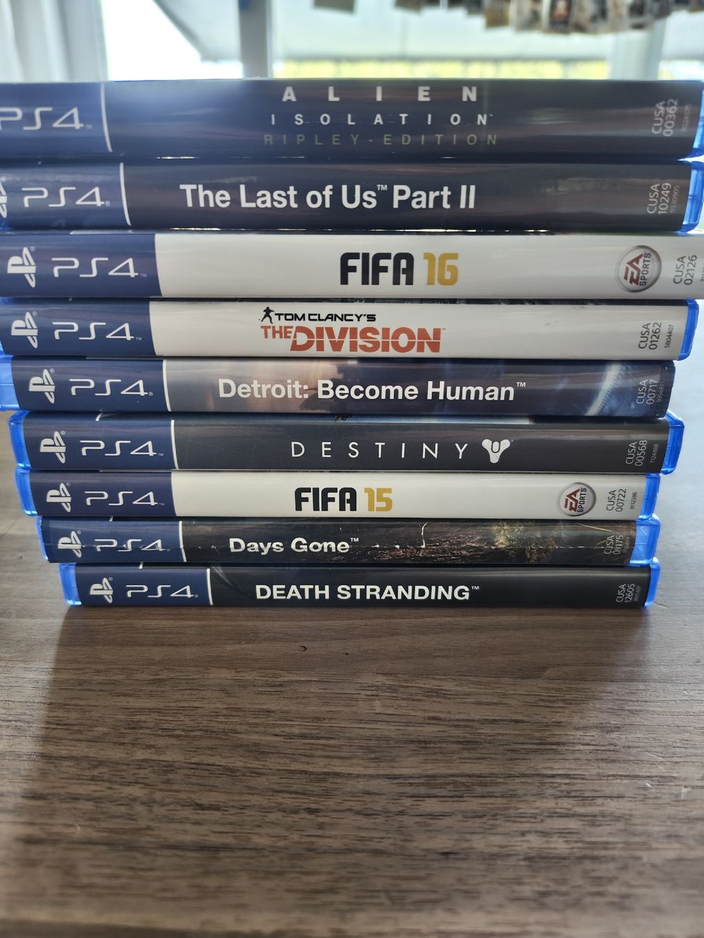 Sony Console: Playstation 4 inkl. 2 Controller & Games – Usato da Hüniken venduto da Satoshi.Nakamoto 6