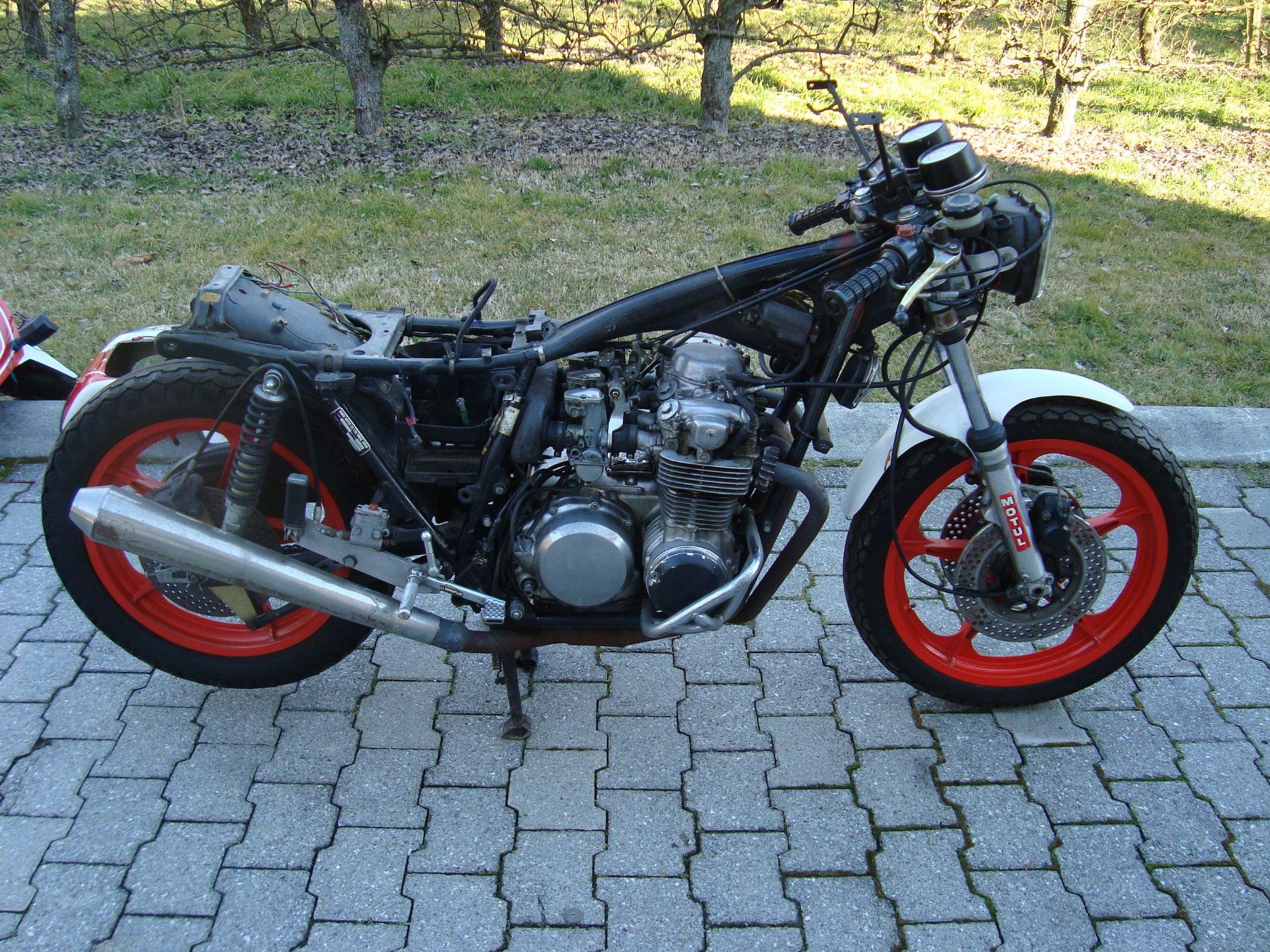 Honda Strada: Honda CB500 Four – Usato da Fully venduto da RC30-1988 1