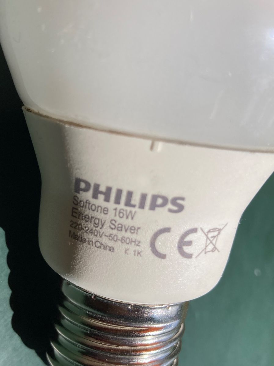 Philips Lampade: Philips Softone 16W * Leuchtmittel * E27 – Usato da Basel venduto da AufeinenBlick 1