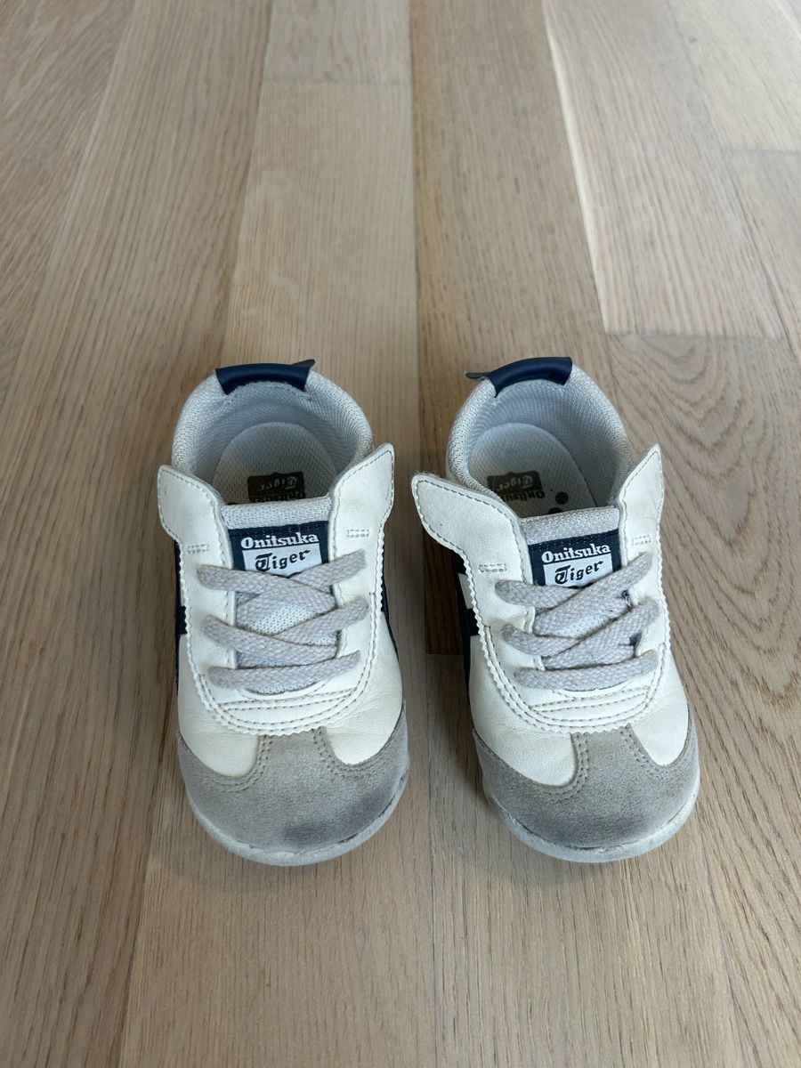 Onitsuka Scarpe per ragazzi: Onitsuka Tiger 25 – Usato da Zürich venduto da cos_b629