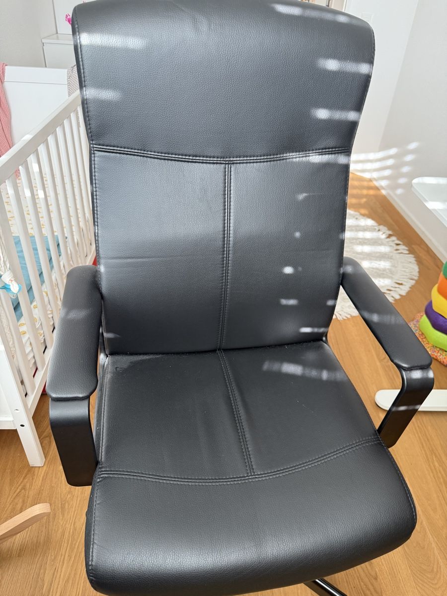 Ikea Scrivanie: Stehtisch inkl Stuhl – Usato da Steinhausen venduto da Elif.Guerbuez 3