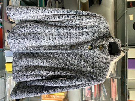 Flauschige, blaugraue Jacke