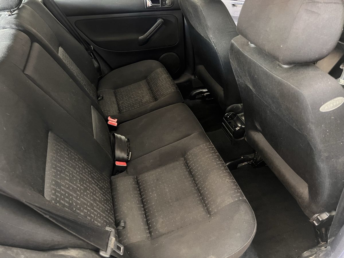 VW Automobili: VW Golf 4 Kombi 2.0 4motion 4x4 Klima – Usato da Balterswil venduto da Blattner-Tech 5