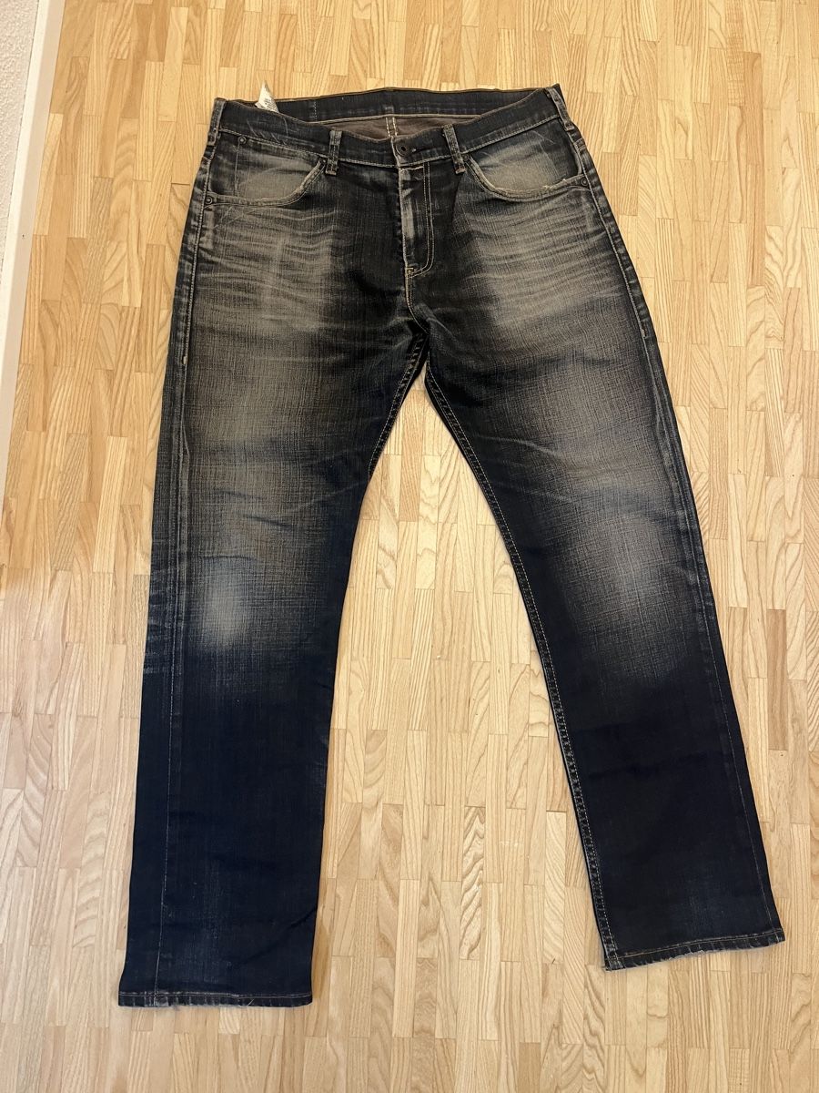 Levi's Jeans: Levis Jeans Vintage – Usato da St. Gallen venduto da elli18 1