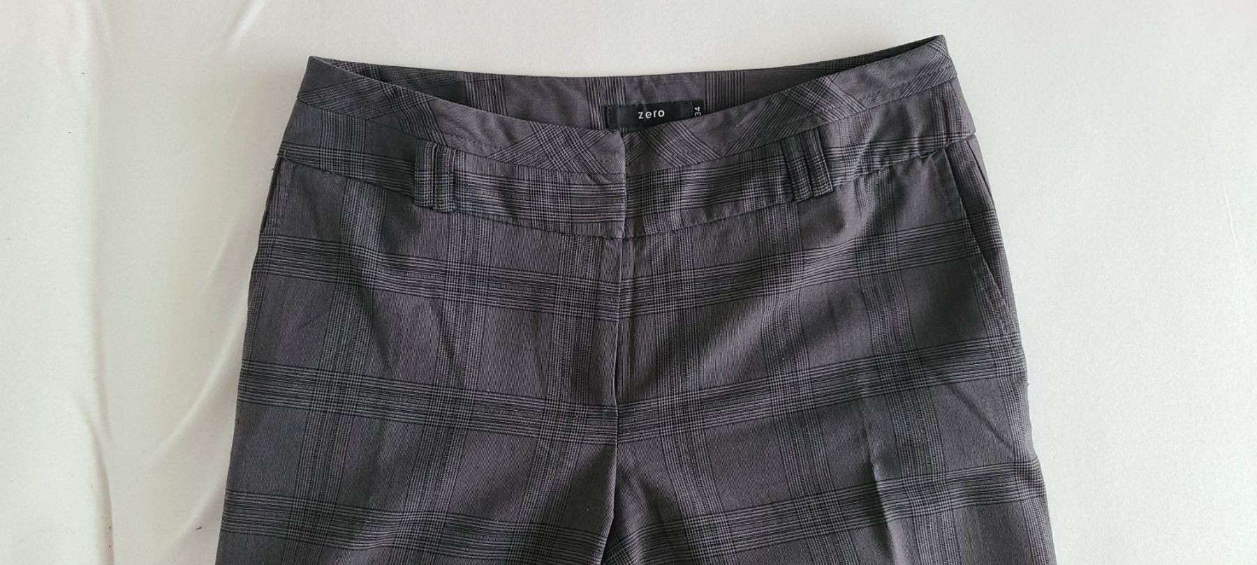 Pantaloni: Business Hose von Zero, Gr. 34 – Usato da Basel venduto da Luzora 1