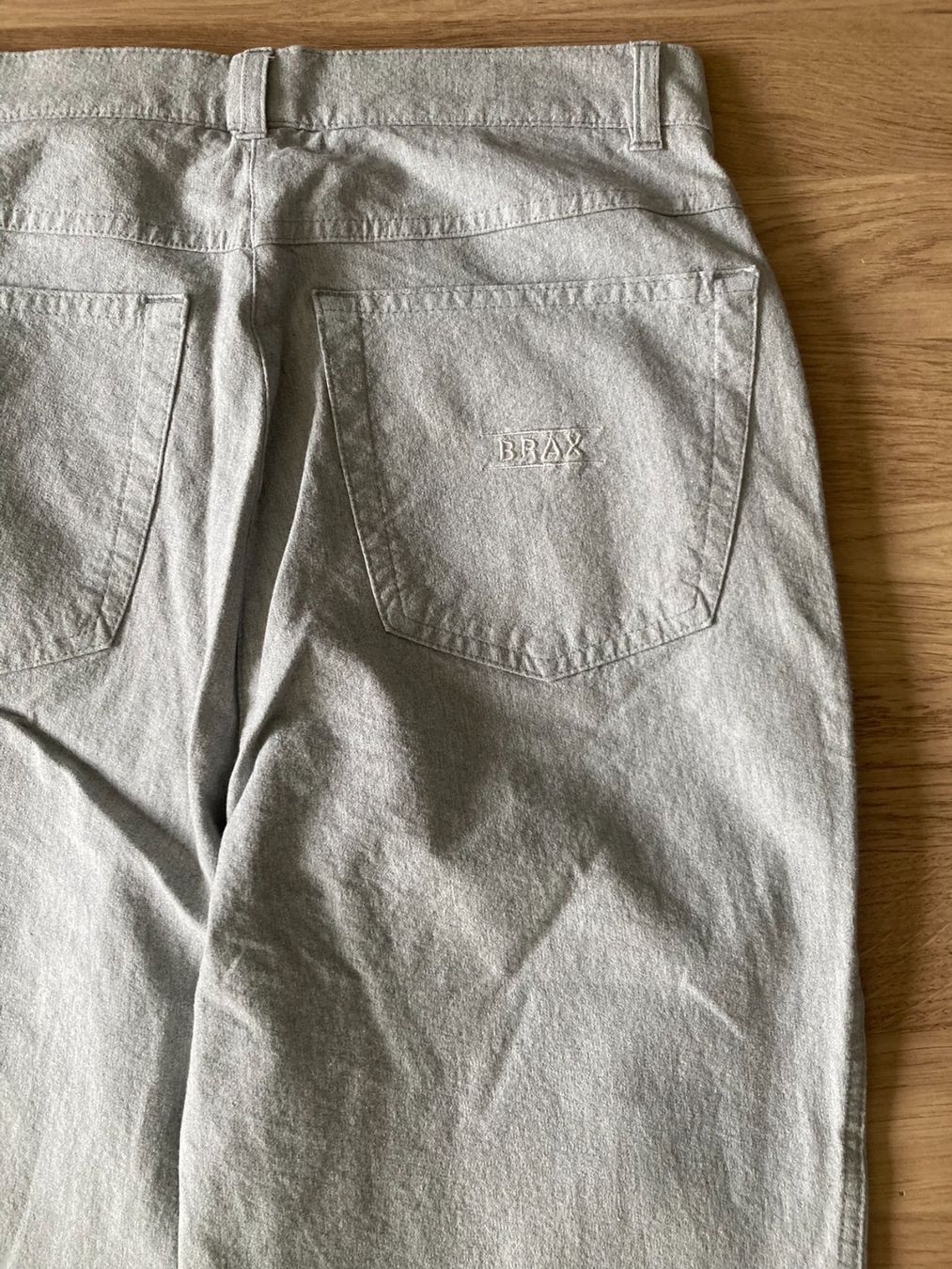 Brax Jeans: BRAX Damenhose Magic Grösse 40 – Gebraucht aus Winterthur von rox_n5tg 4