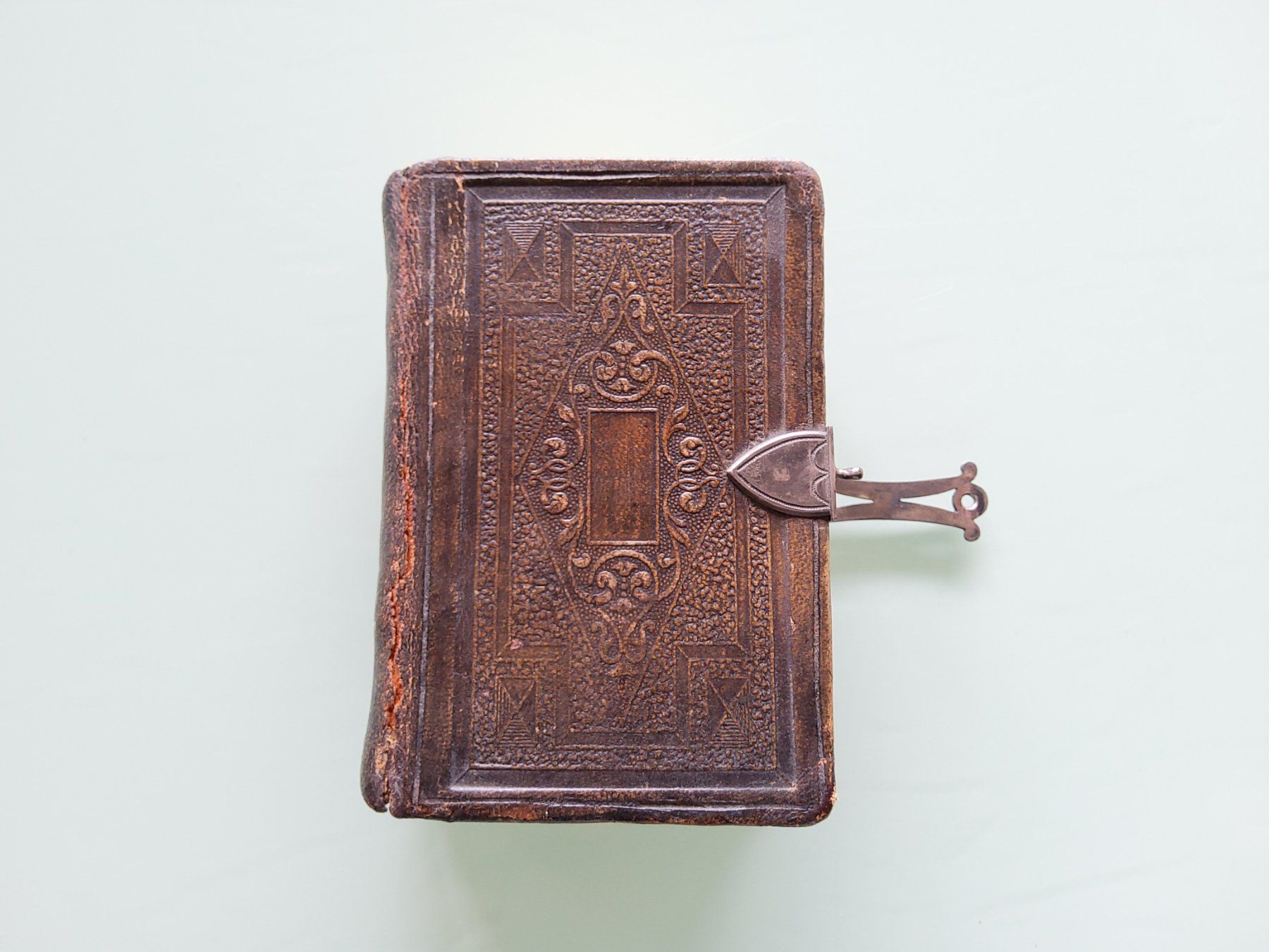 Libri: Magnifique antique livre – Usato da Malleray venduto da Broc-Mo 1