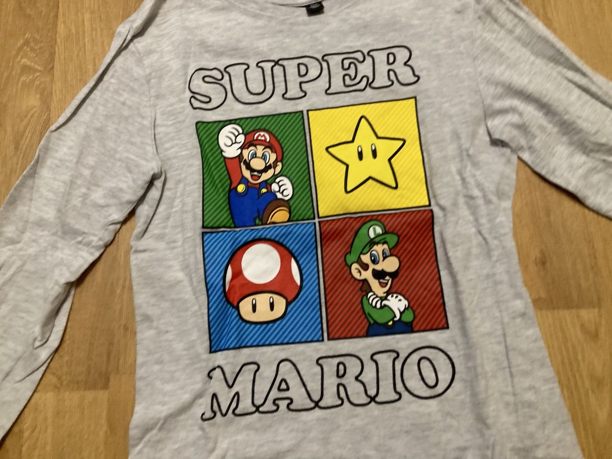 Camicie, T-shirt & Polo: Super Mario Langarmshirt Gr. 116 – Usato da Emmenbrücke venduto da JJ_89 1