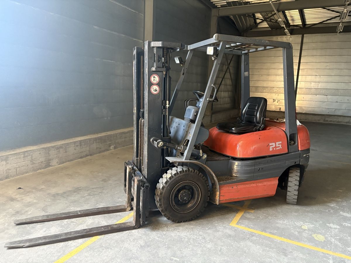 Toyota Carrelli elevatori e a forche: TOYOTA; Gabelstapler 2.5t. JG. 1995 – Usato da Gerlafingen venduto da Claudia24 1