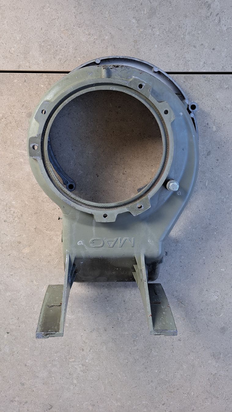Motosacoche  Moteurs: Mag Lüftergehäuse 1040/1045 – D'occasion à Schangnau par michjord821917 1