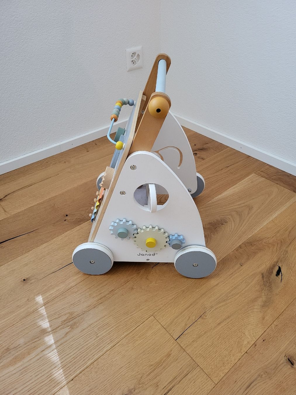 Janod Spielzeuge: Janod Lauflernwagen Holz – Gebraucht aus Gähwil von Ste_Holz 3