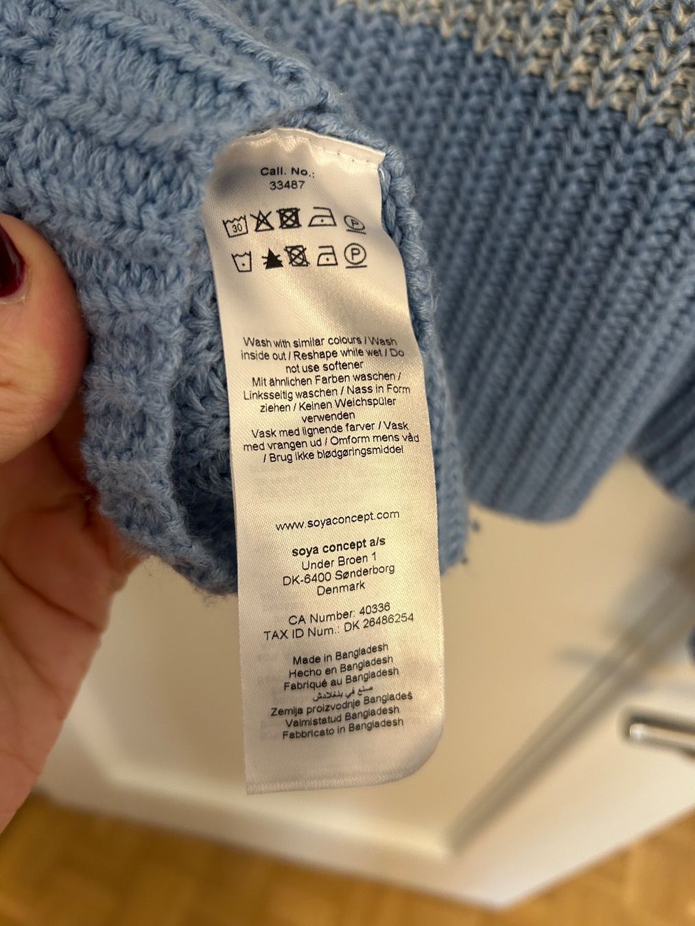 Maglioni & Felpe: Soyaconcept Pullover: Gr. L, blaue Blockstreifen – Usato da Basel venduto da Interstellar85 8